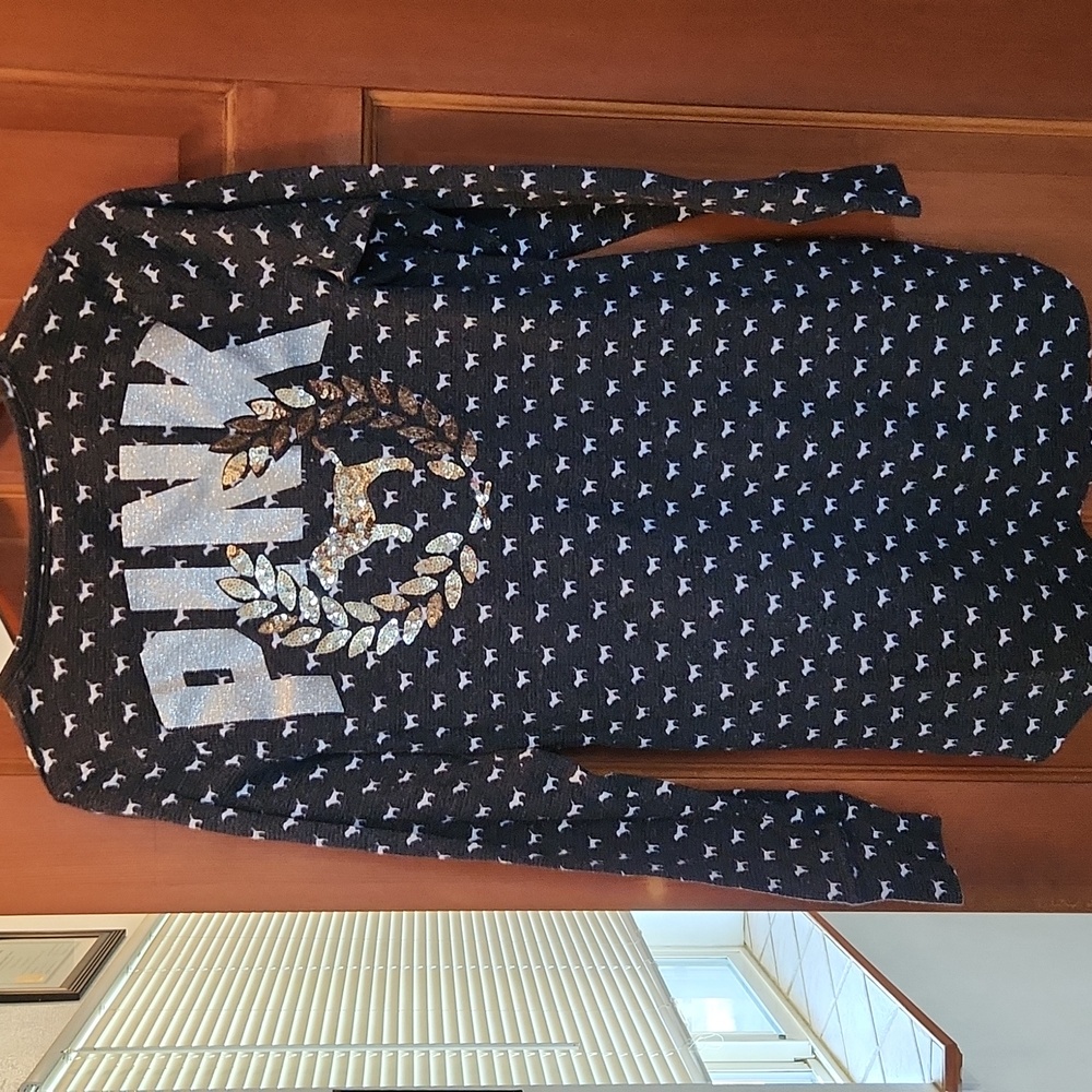 PINK Victoria's Secret Long Sleeve Thermal Dog Print Long Pajama Top Dress - Picture 3 of 3